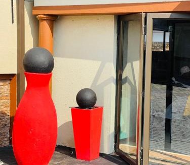 Thembisile Maison | Mpisana boutique guesthouse