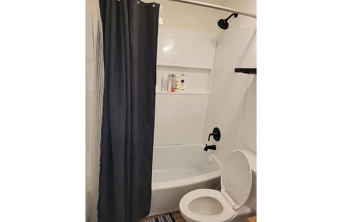 North Mountain Maison | PHX No-Brainer Spacious, Clean, Value 2 Bed 1 Bath