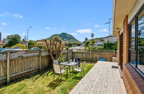 Mount Maunganui Cottage | Mt Beach Retreat - Mt Maunganui Holiday Home, MT MAUNGANUI