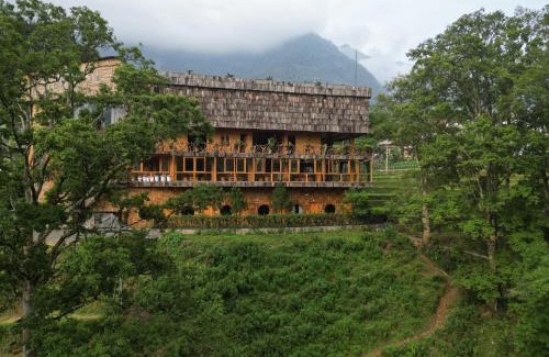 Hau Thao Maison | MT House With Mountain View - Sa Pa Trekking Tour