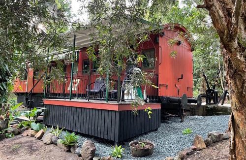 Mount Nebo Maison | Mt Nebo Railway Carriage and Chalet