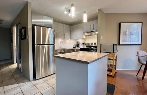 Verdun Copropriété | MTL Comfy, Honest and Well-Located Condo w/office
