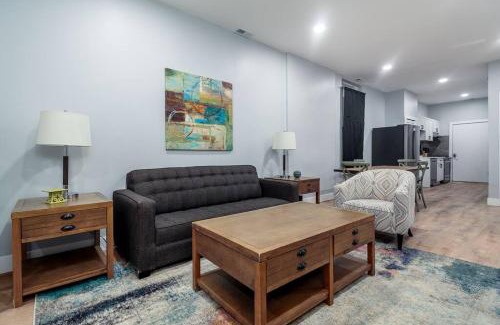 Old Town Appartement | MTM Fully Furnished Rental in Old Town - 2 beds