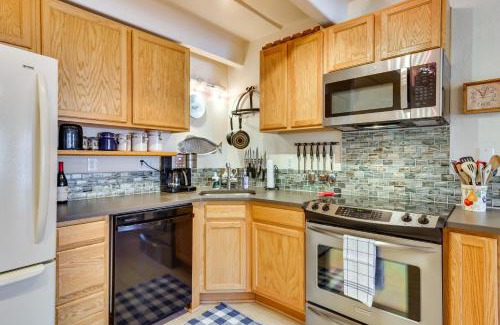 Dillon Appartement | Mtn and Reservoir Views Cozy Dillon Condo!