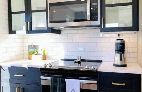 Grandview Heights Maison | 🌲 Mtn Mod Townhome w/City Views-Unmatched Location