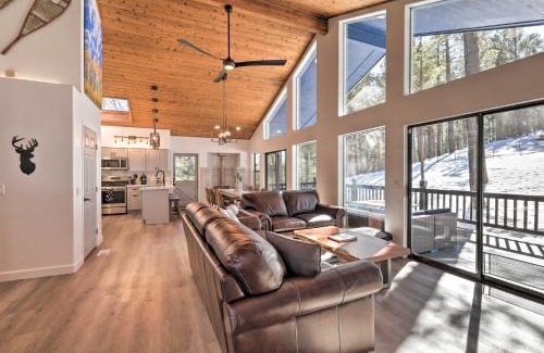 Kachina Village Maison | Mtn-View Cabin with Game Room and Deck in Flagstaff