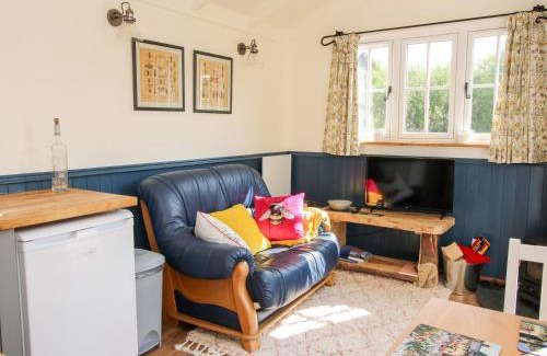 Kingswood Maison | Mucklewick Hollow