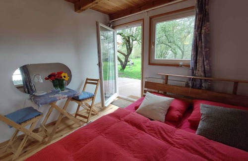 Kustrin-Kietz Maison | Mud building in the old apple orchard