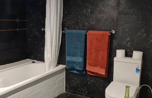 Yandaran Appartement | Mudhouse Manor - The Studio. Unique rural experience. Pet friendly.