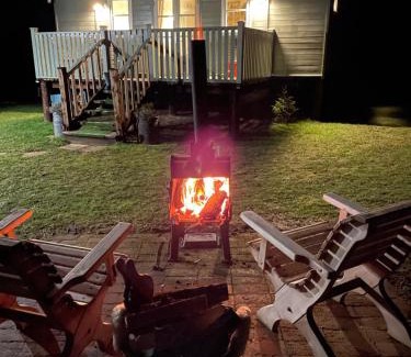 Southminster Autre | Muffins Meadow Shepherds Hut