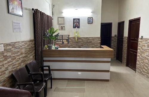 Kochi Cabine | Mukalel Tourist Home