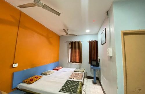Solapur Cabine | MUKTAI LODGE