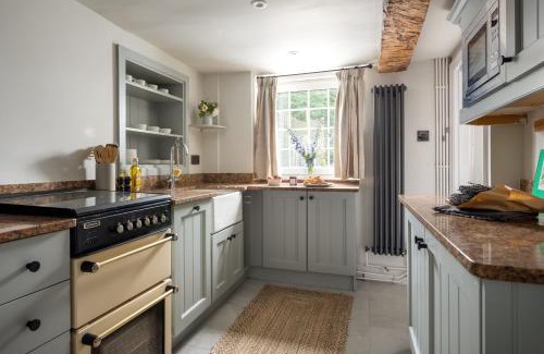 Painswick Maison | Mulberry, A Luxury Two Bed Cottage in Painswick