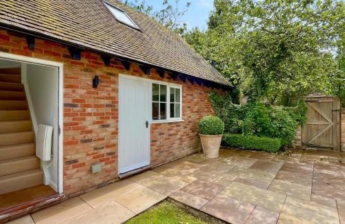 Shalbourne Maison | Mulberry Cottage - Casa Bonita
