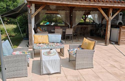 Peyrat-de-Bellac Appartement | Mulberry Gite