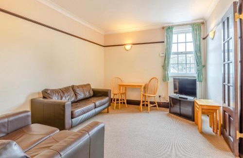 Highbridge Maison | Mulberry House