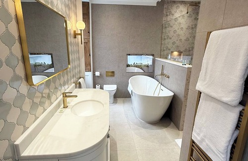Ongar Maison | Mulberry House