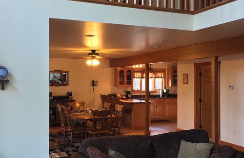 James Creek Maison | Escapade multifamiliale au lac Raystown dans le centre de PA
