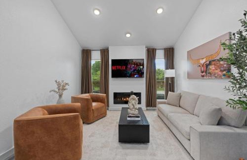 Coronado Hills Maison | Multi Home - Up to 16 people - Balcony Access
