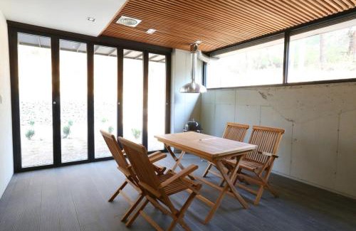 Mungyeong Maison | Mungyeong Arten Pool Villa