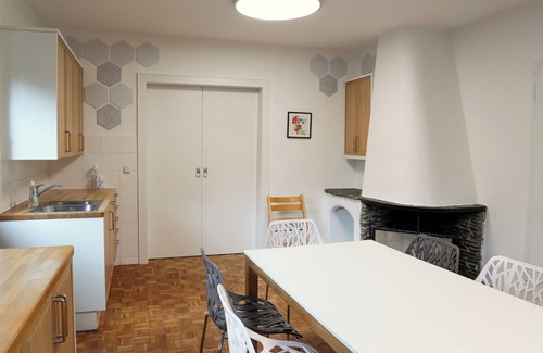 Am Waldfriedhof Appartement | Munich center just a 10-minute subway ride away: 130 m², 4 bedrooms, 2 bathrooms