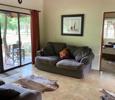Gravelotte Maison | Murchison View Cottage