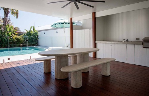Burleigh Waters Maison | Muse by Khove