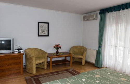 Heviz Appartement | Muskátli Apartmanház
