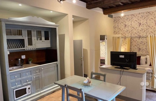 Chiusi Appartement | Mustiola - Deluxe Suite with outdoor patio