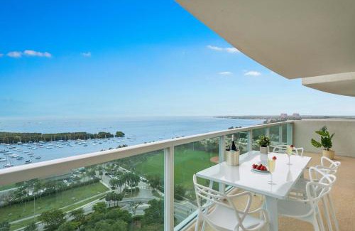 Coconut Grove Appartement | MVR - Front-Row Seat to Grove-s Natural Beauty