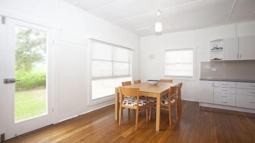 North Creek Maison | My Blue Heaven - Dog Friendly