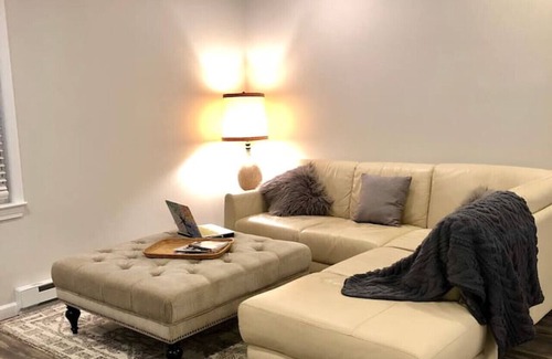 Mount Carmel Appartement | My Brother's Place in Mt Carmel