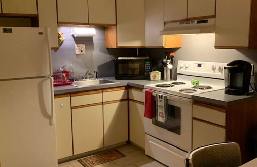 Mount Carmel Appartement | My Cousin Sonny’s Place