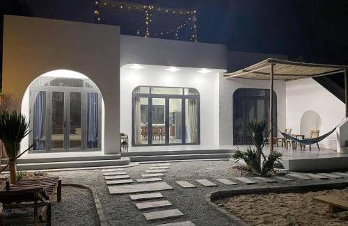 Ninh Hai Maison | My Hoa Oceanfront Home