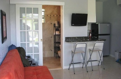 Hollywood Appartement | My Hollywood Beach Rentals B207 .. Étapes de la plage. Parking et piscine gratuits