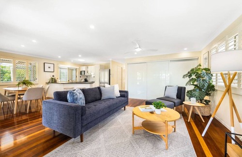 Brisbane Waterfront Maison | My Island Home at Coochie