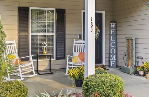 Thomasville Maison | My Little Southern Comfort centrally located in the heart of South Georgia.