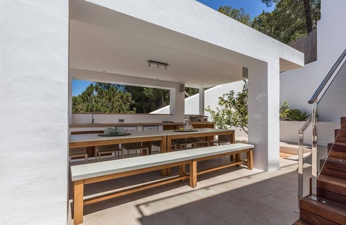 Sant Antoni de Portmany Villa | Villa à Sant Antoni De Portmany avec 6 chambres à coucher, 12 couchages