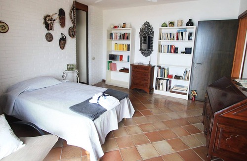 Portovenere Villa | Villa Roby est une belle villa à Portovenere, Cinque Terre, avec une vue magnifique sur la mer, 5 chambres