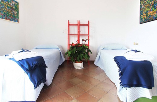 Portovenere Villa | Villa Roby est une belle villa à Portovenere, Cinque Terre, avec une vue magnifique sur la mer, 5 chambres