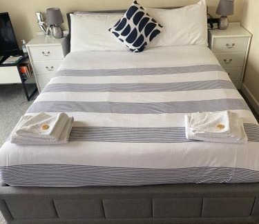 Muirhouse Maison | My room
