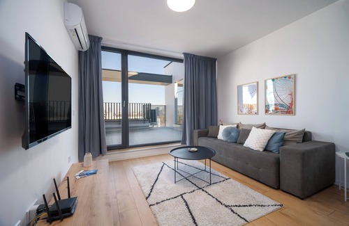 Studentski Grad Appartement | Mycampus/4 guests/panorama terrace/UNSS/803