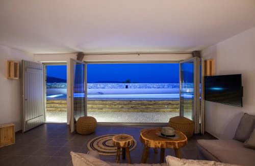 Kalafatis Villa | Myconian Platinum Superior & Junior Villas