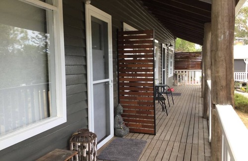Wollombi Appartement | "Myrtle Cottage Motel Style Room"
