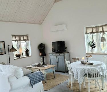Sjorup Maison | Mysigt hus i liten by nära havet