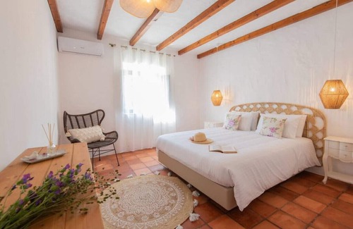 Sines Lit Et Petit-Déjeuner | MyStay - Herdade do Vale da Abelheira Flores bedroom