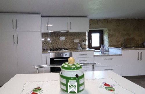 Tondela Maison | MyStay - O Palheiro | One-Bedroom House