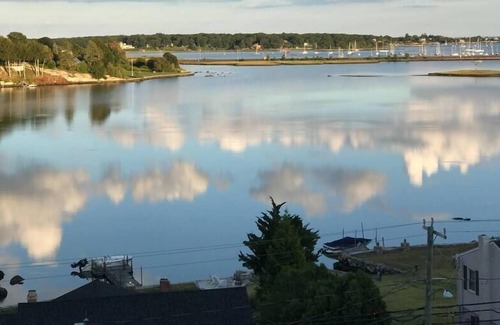 Noank Appartement | Mystic Water View Getaway