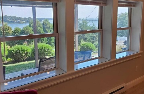 Noank Appartement | Mystic Water View Getaway