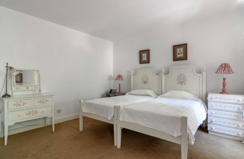 Sintra Autre | Villa mystique et charmante à Sintra